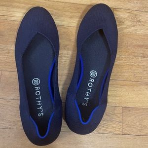 EUC Size 11 Rothys Flats in navy